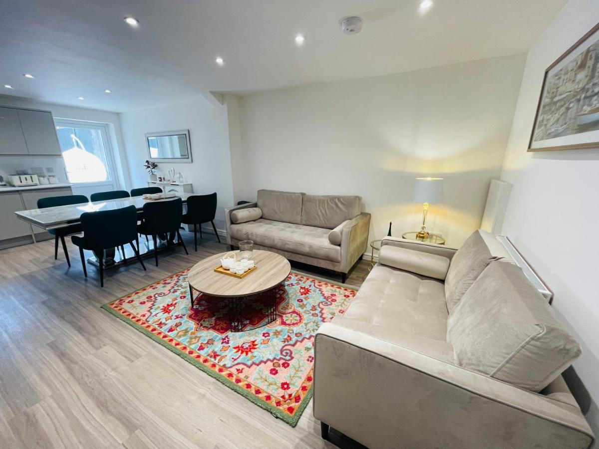 Riverside Premium Double Room Garden View E14 Londen Buitenkant foto